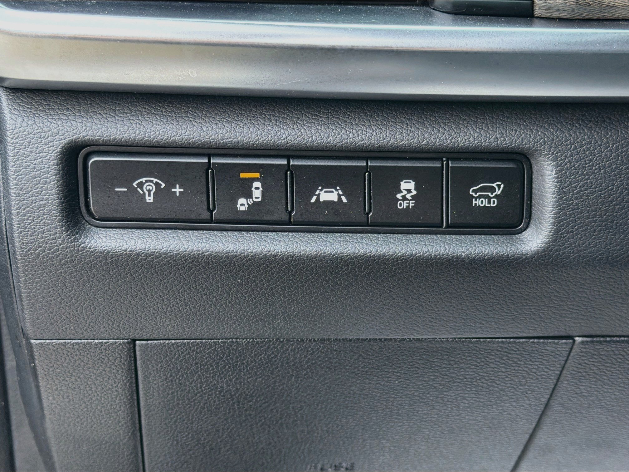 Used 2020 Ebony Black Kia SX image 38