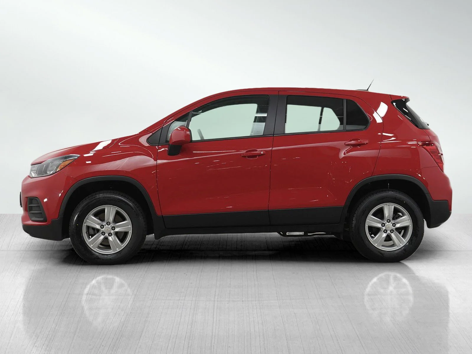 Used 2020 Chevrolet Trax LS with VIN KL7CJNSB9LB341540 for sale in White Bear Lake, Minnesota