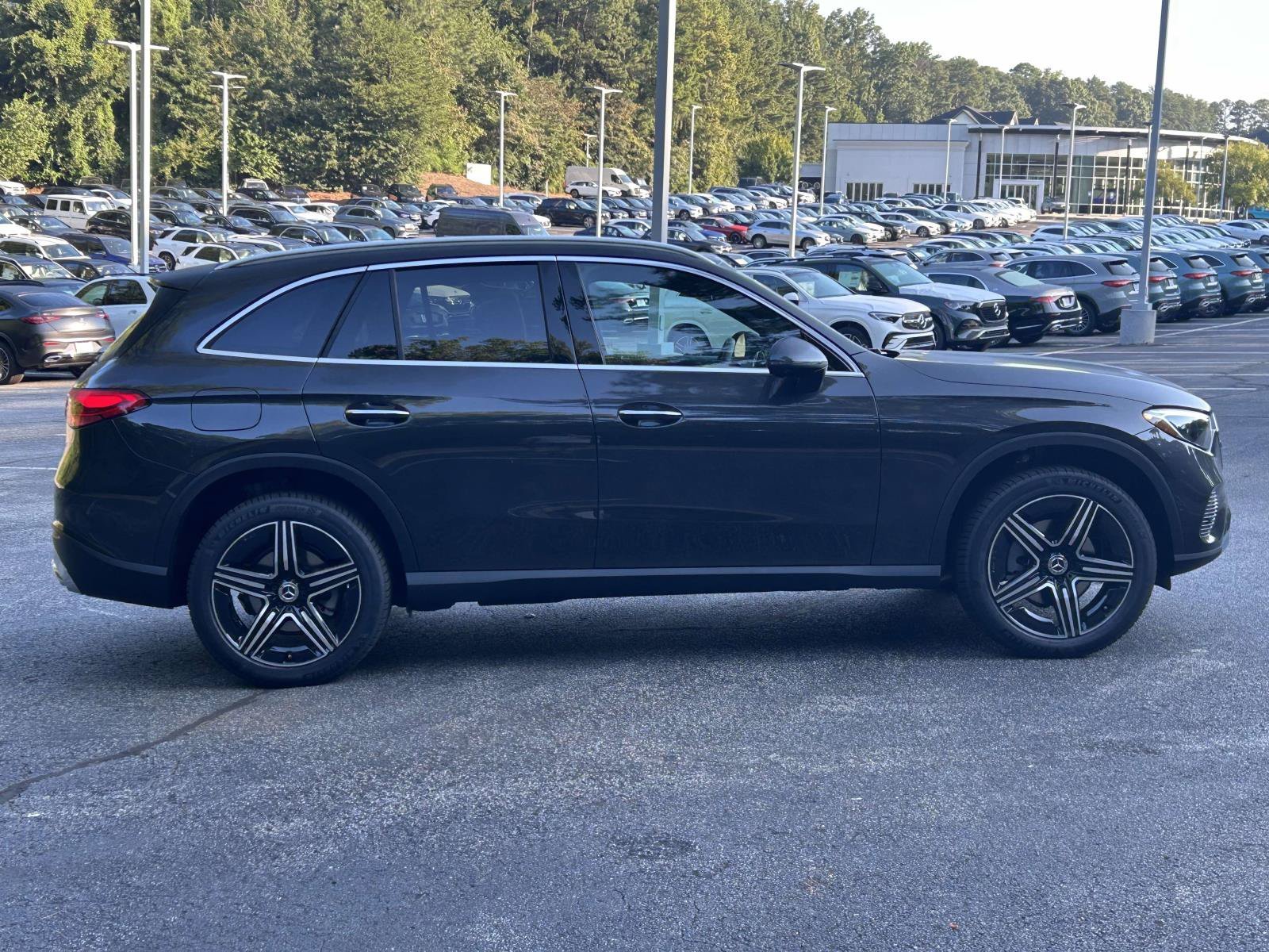 New 2027 Graphite Grey Metallic Mercedes-Benz GLC 300 SUV image 5