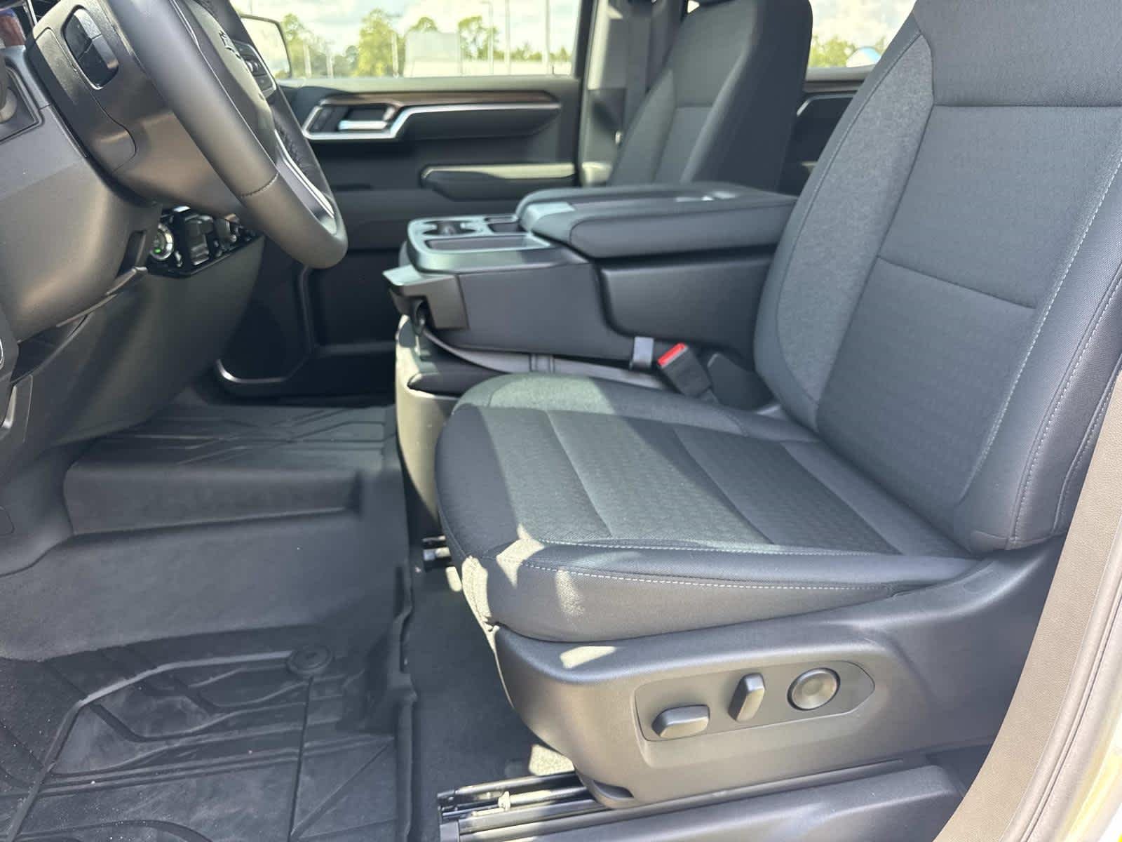 2026 Chevrolet Silverado 1500 RST - Photo 11