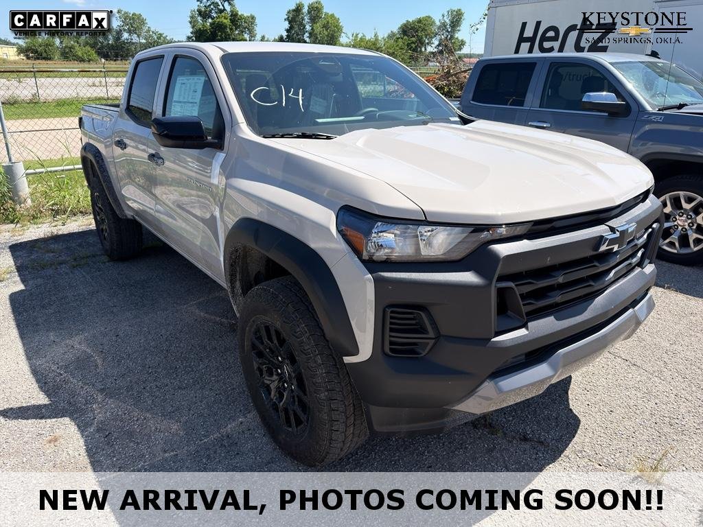 2026 Chevrolet Colorado Trail Boss - Photo 1