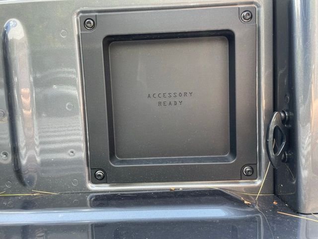 New 2026 Carbonized Gray Metallic Ford XLT image 43