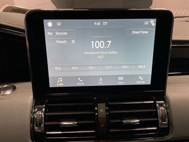 Used 2019 Ingot Silver Metallic Lincoln Reserve image 40