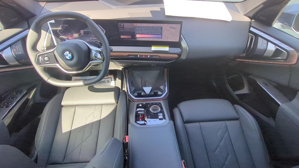 New 2026 Arctic Race Blue metallic BMW 30 xDrive image 10