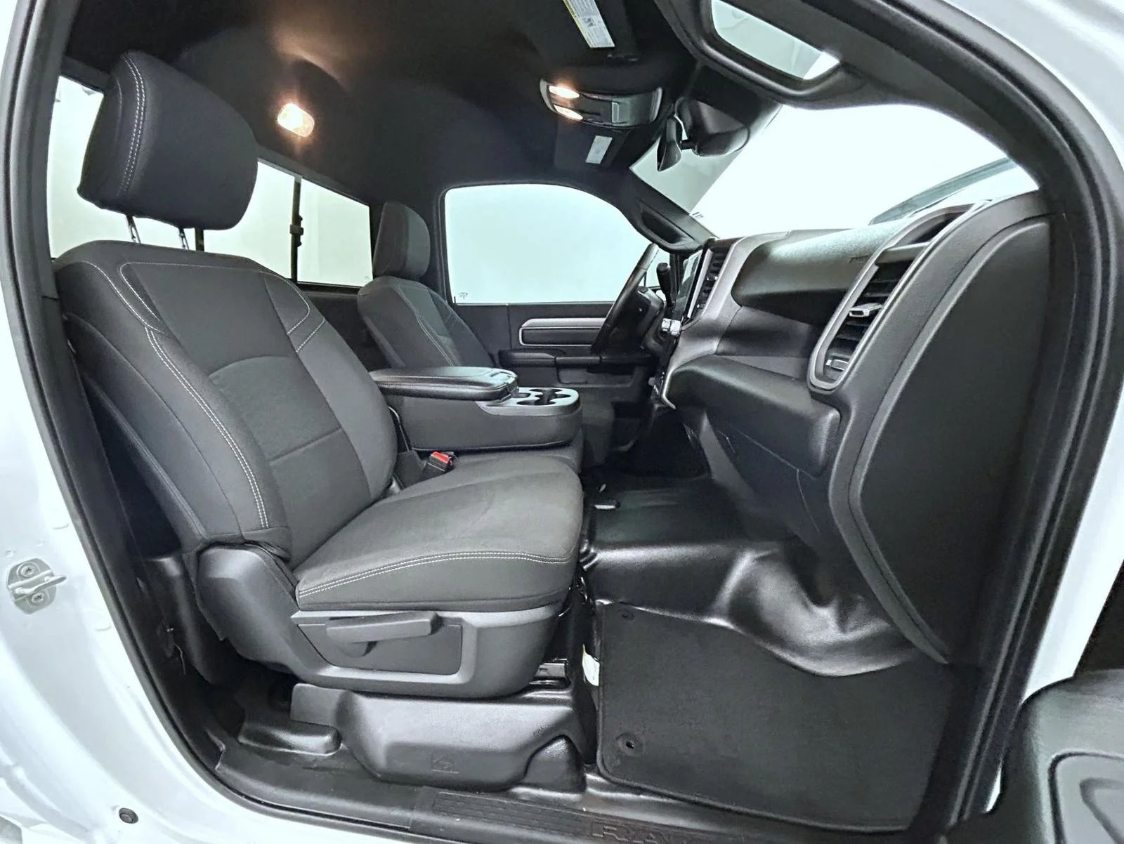 Used 2025 White Ram Tradesman image 15