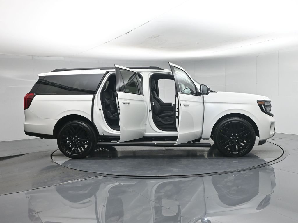 New 2027 White Ford Platinum image 4