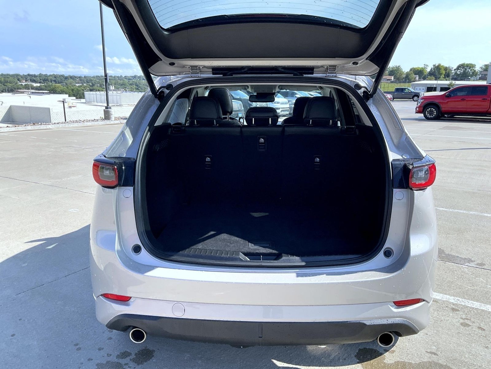 Used 2025 Silver Mazda 2.5 S Preferred Package image 9