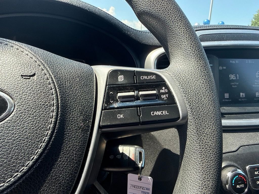 Used 2019 White Kia LX image 8