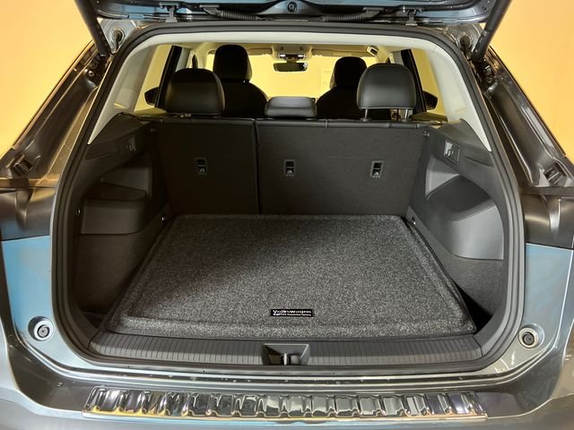 New 2026 Gray Volkswagen 2.0T SE image 5
