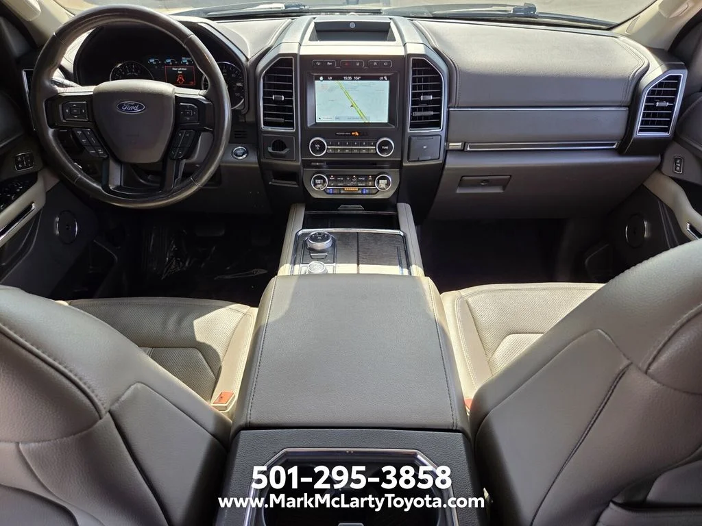 Used 2018 White Ford Limited image 16