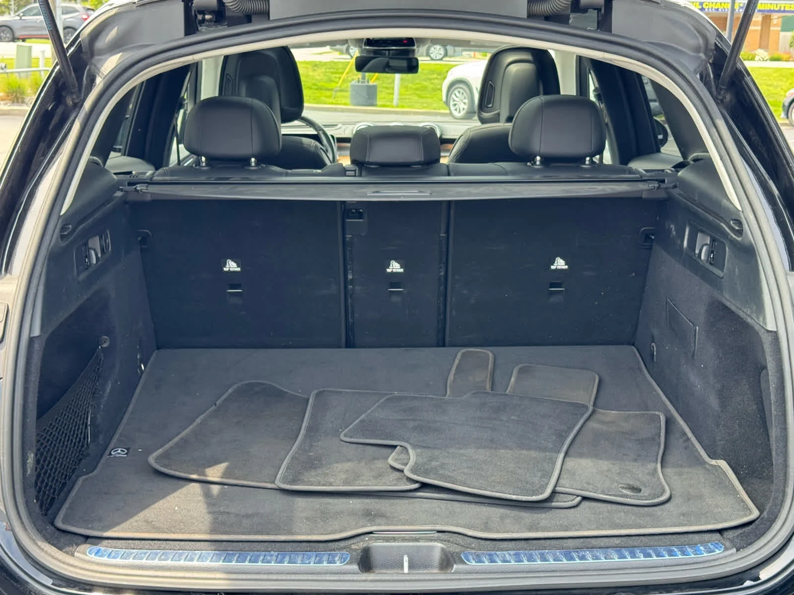 Used 2023 Black Mercedes-Benz GLC 300 image 11