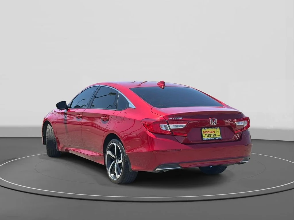Used 2022 Radiant Red Metallic Honda LX image 5