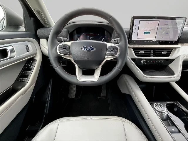 New 2026 Star White Metallic Tri-Coat Ford Active image 58