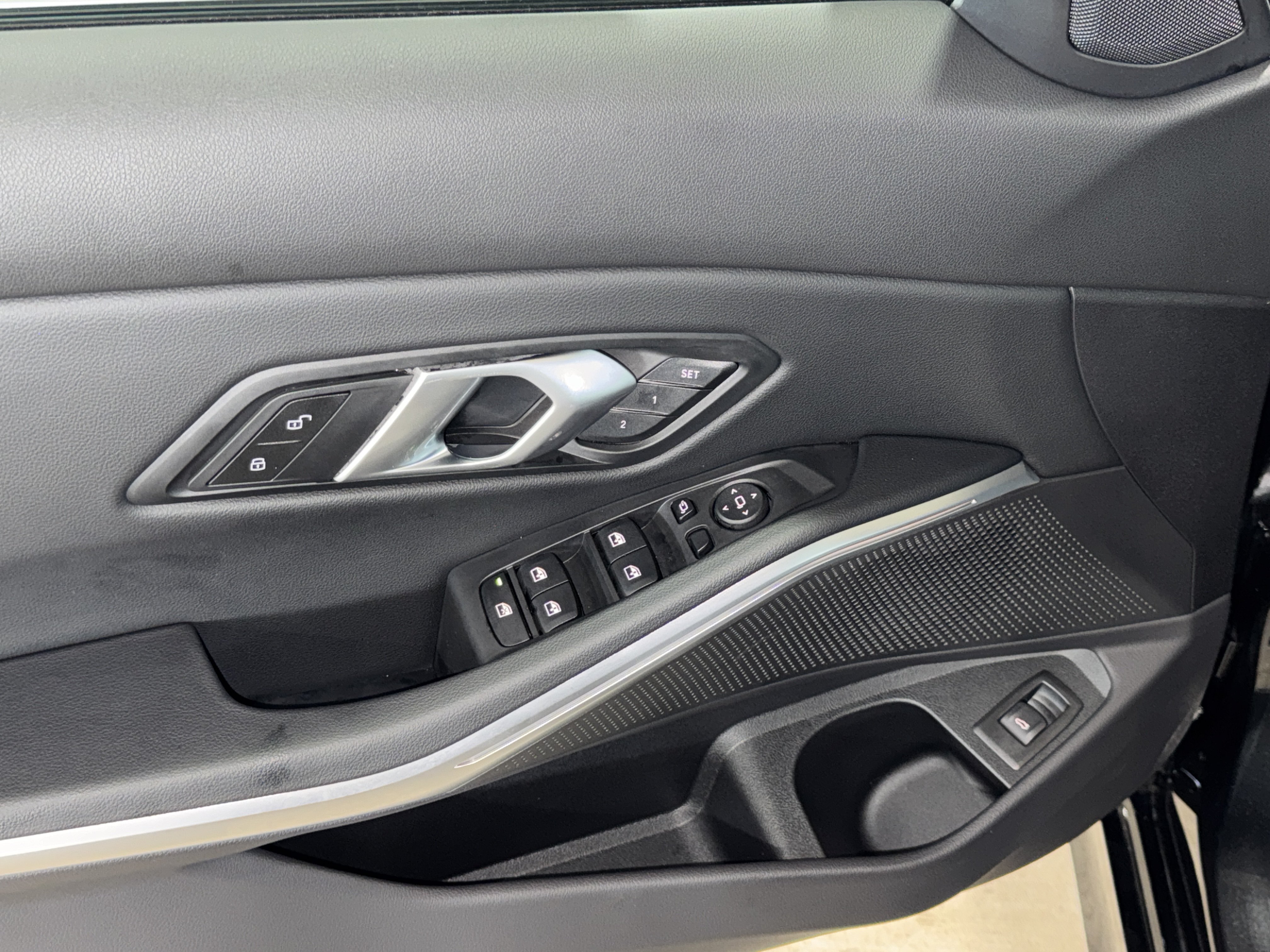 Used 2025 Black Sapphire Metallic BMW 330i image 15