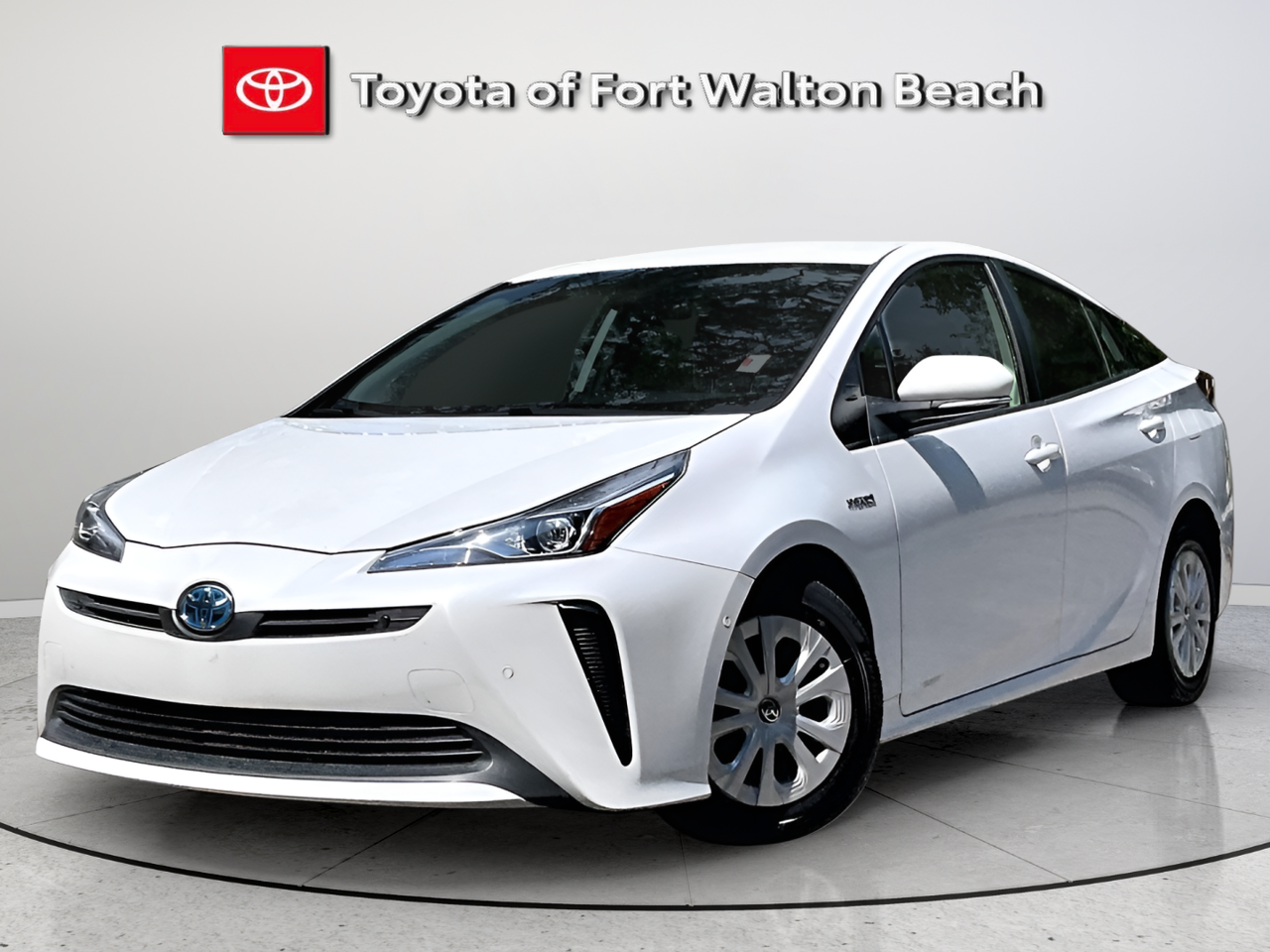 2022 Toyota Prius LE