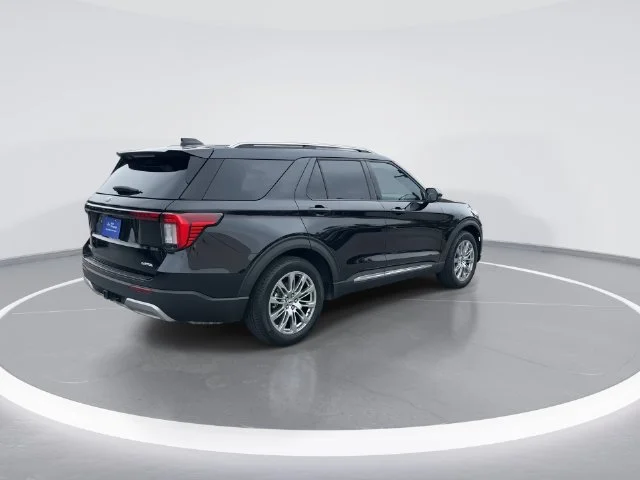 Used 2025 Black Ford Platinum image 7