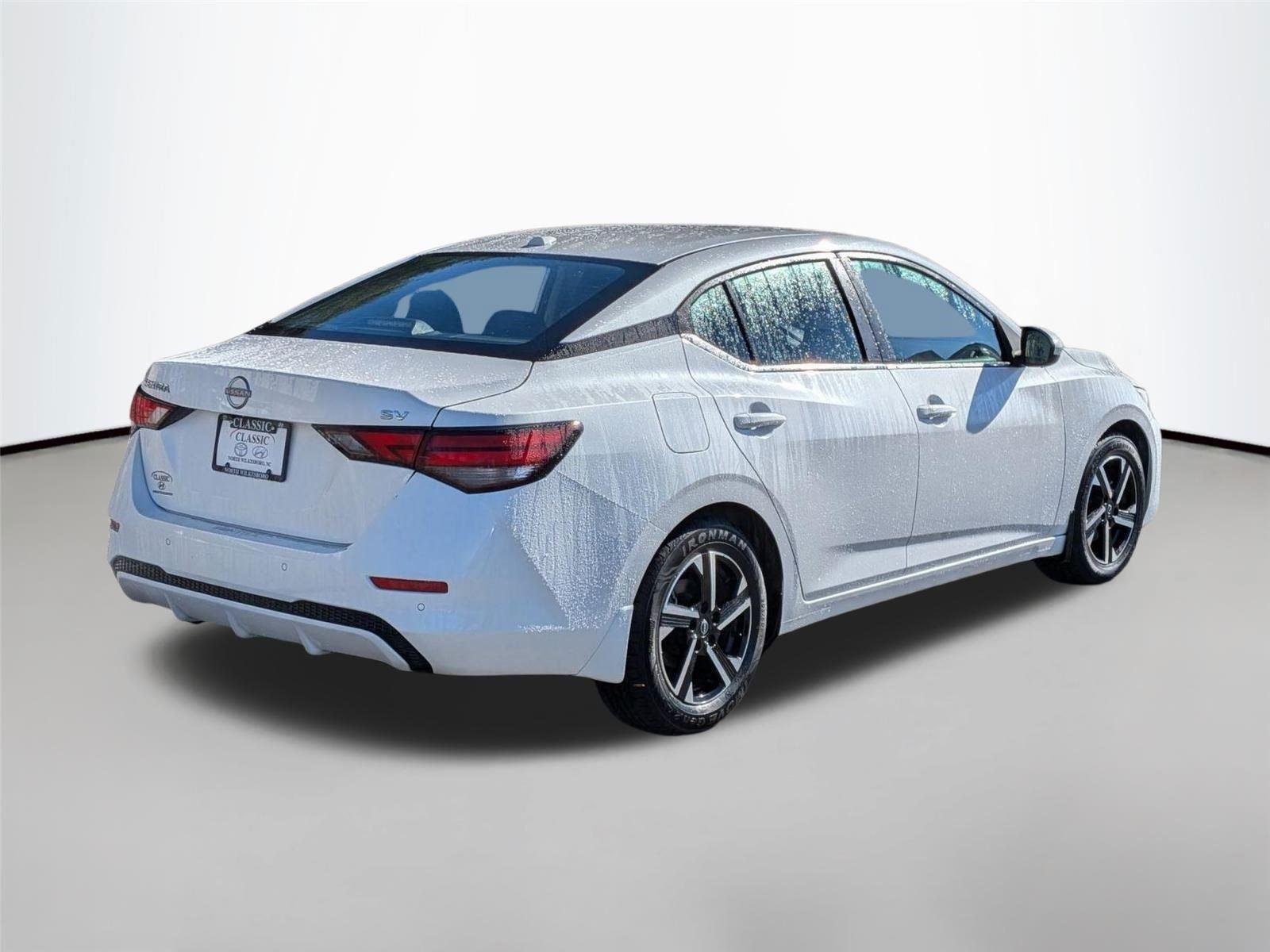 Used 2024 Aspen White Tricoat Nissan SV image 5
