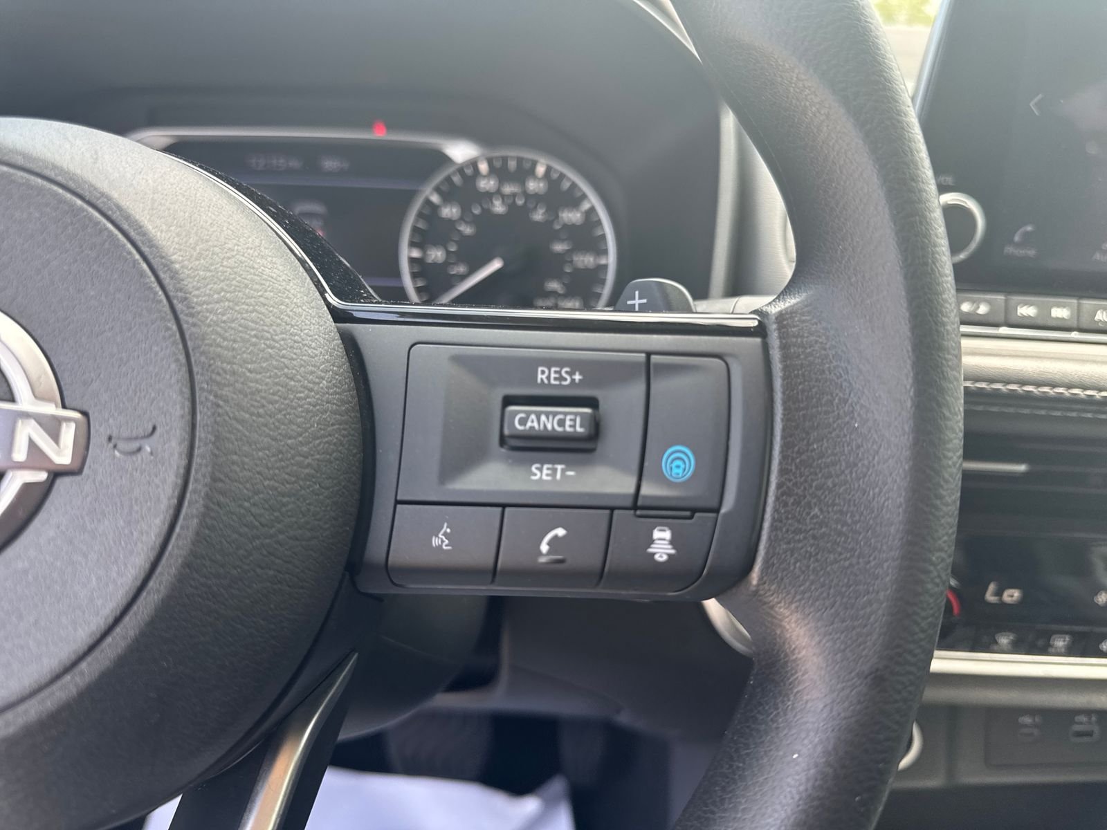 Certified Used 2023 White Nissan SV image 25