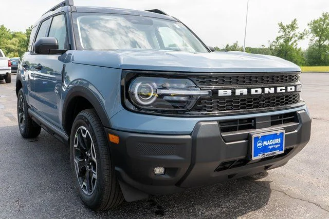 New 2026 Gray Ford Outer Banks image 4