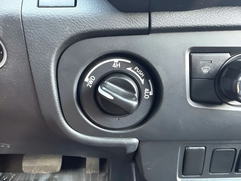 Used 2025 Orange Nissan PRO-4X image 19