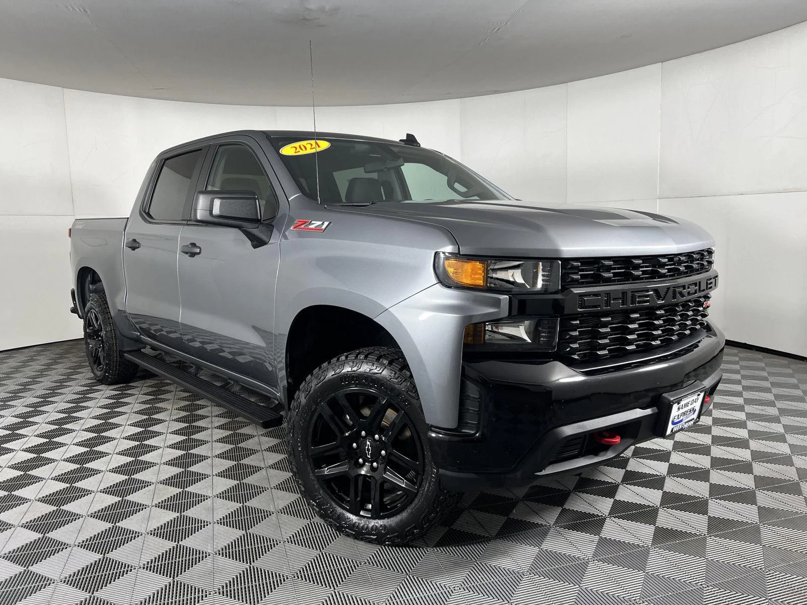 Used 2021 SATIN STEEL METALLIC Chevrolet Custom Trail Boss image 33