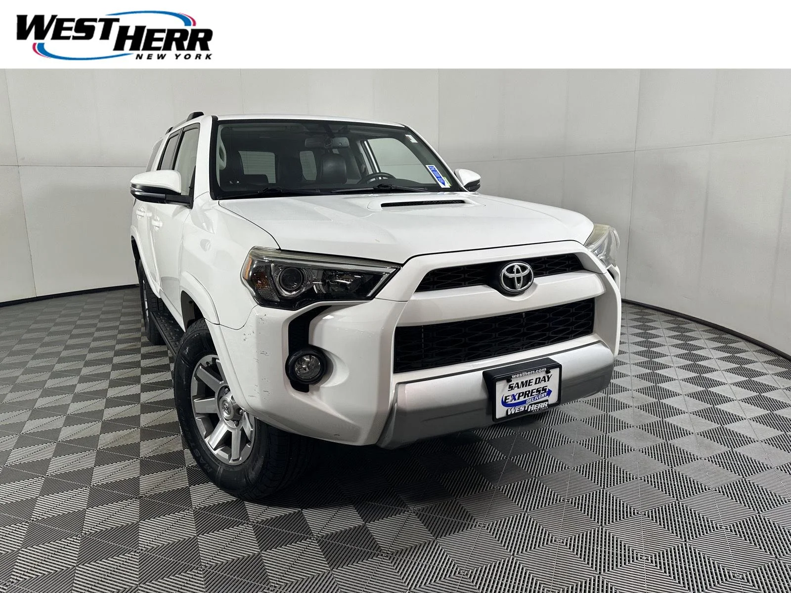Used 2016 Super White Toyota Trail Premium image 1