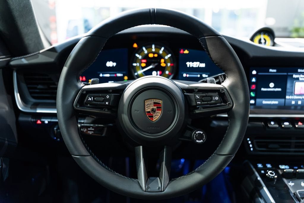 Used 2025 Ice Gray Metallic Porsche Turbo image 5