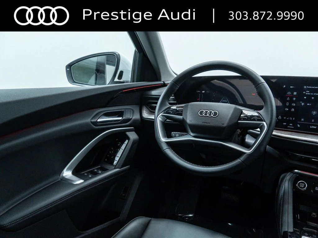 2025 Audi Q5 Premium - Photo 24