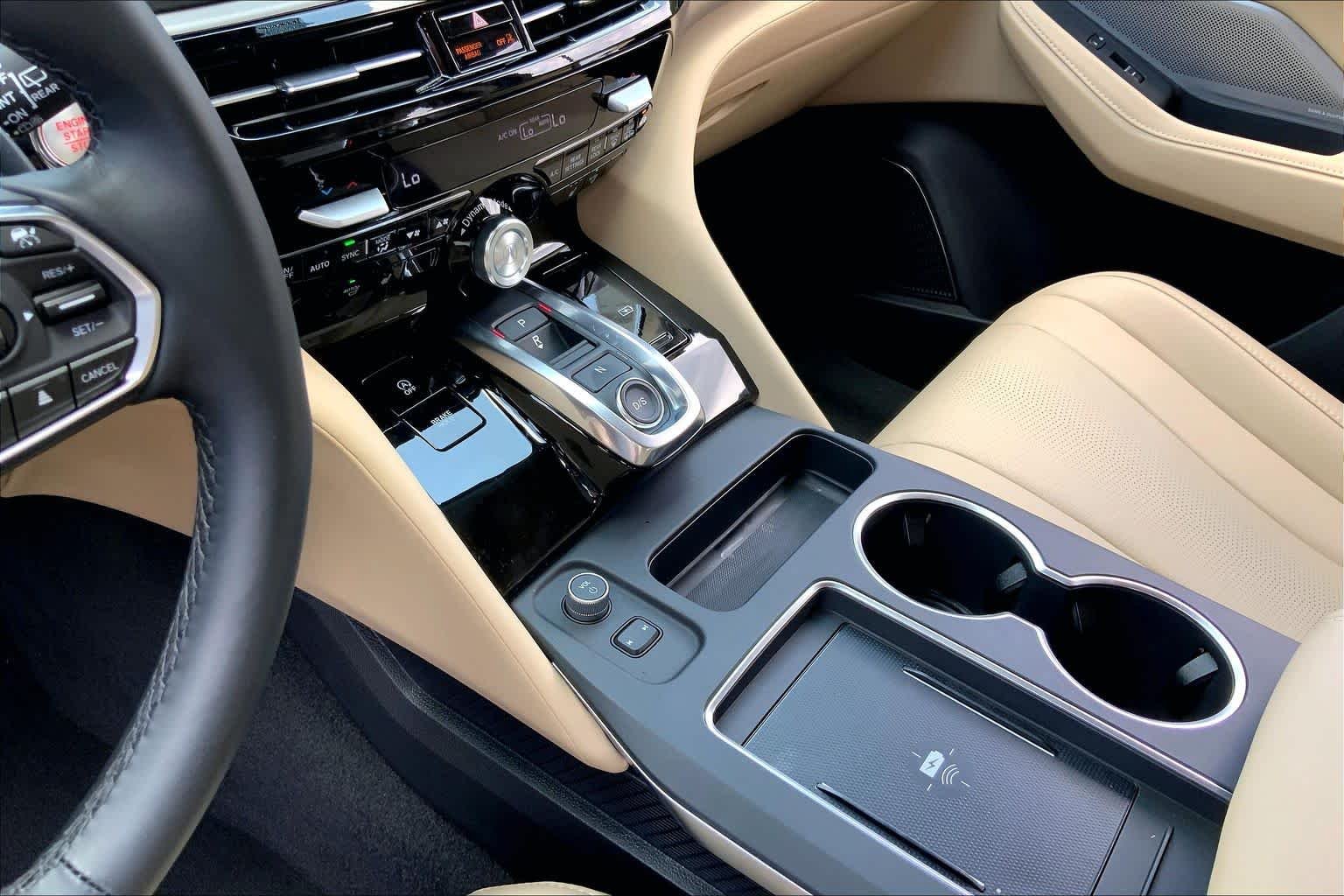 Used 2026 Platinum White Pearl Acura w/Technology Package image 17