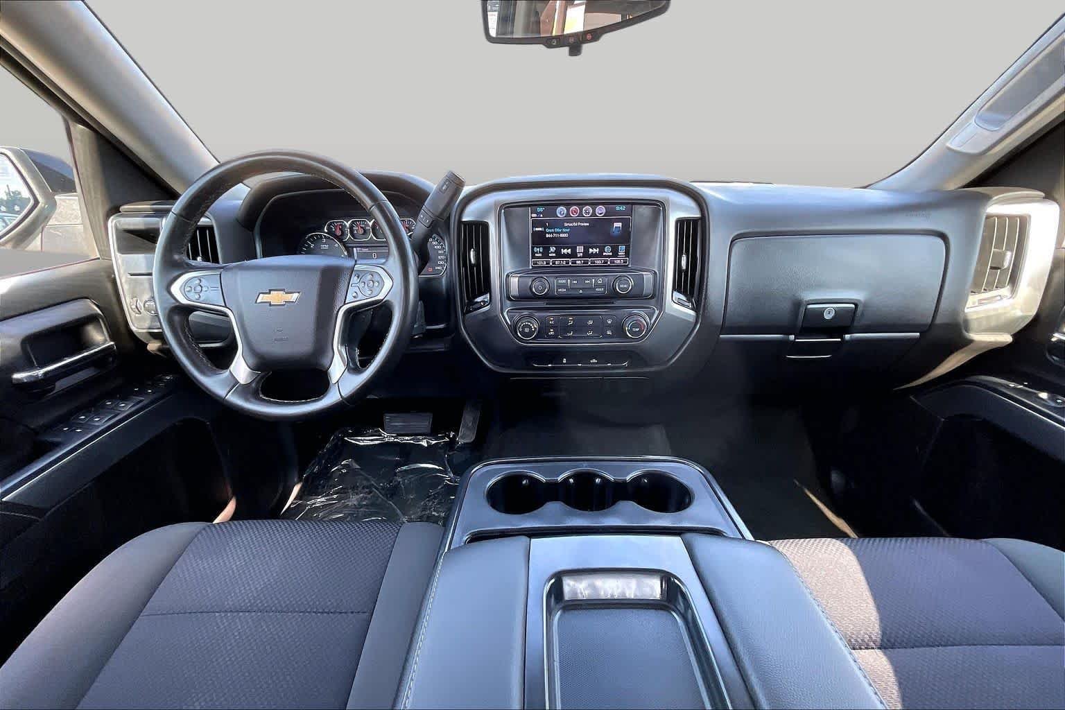 Used 2018 Black Chevrolet LT image 15