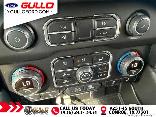 Used 2022 Midnight Blue Metallic Chevrolet LT image 8