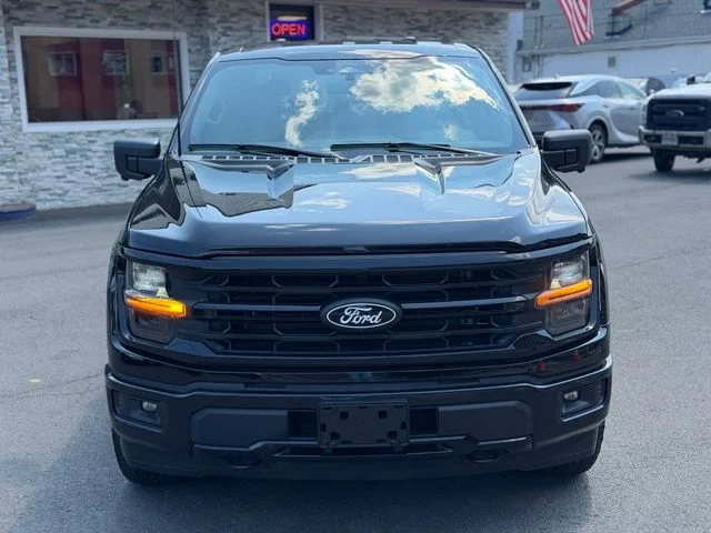 Used 2024 Black Ford XLT image 3