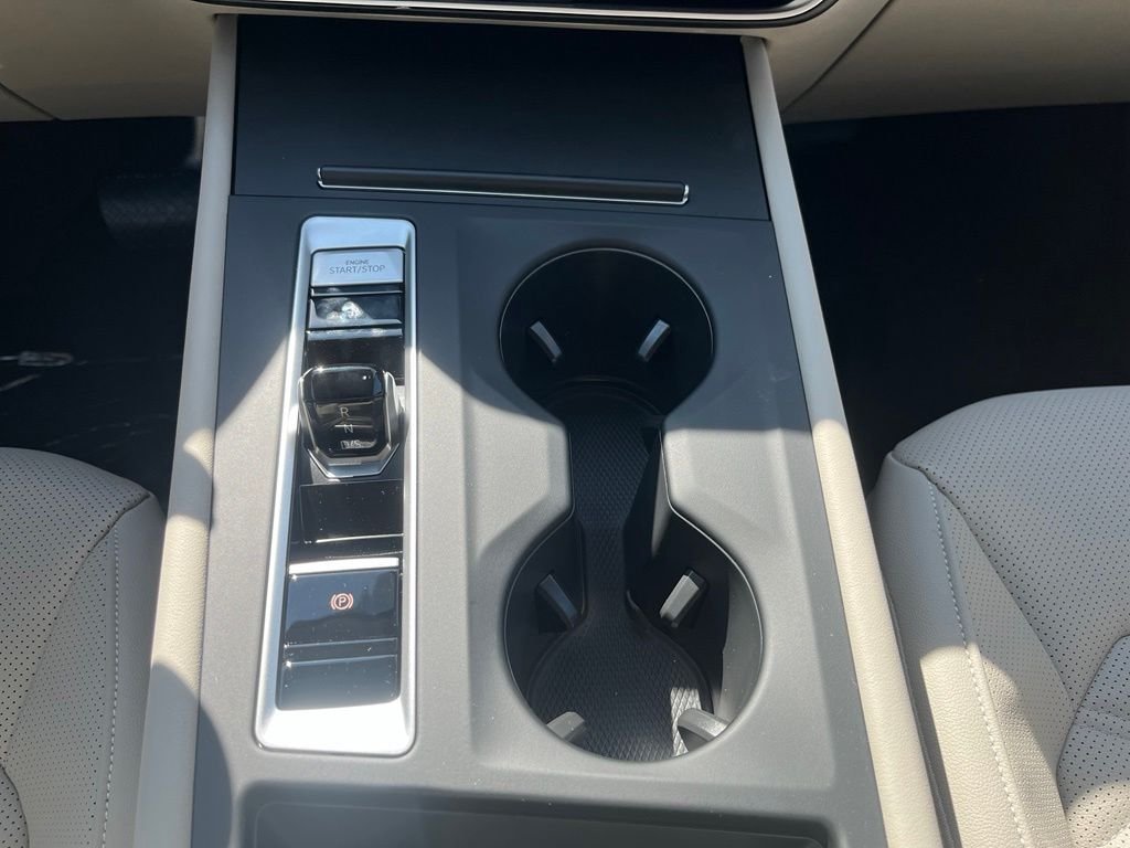 New 2026 White/off-white Volkswagen 2.0T SE image 14