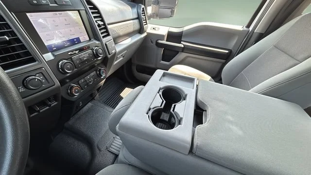 Used 2020 White Ford XL image 16