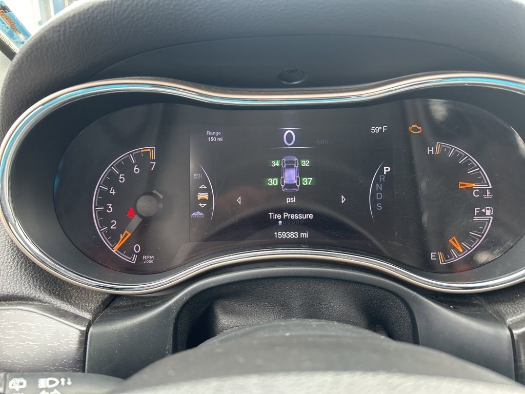 Used 2014  Jeep Limited image 18
