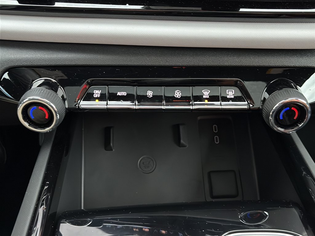 2025 Chevrolet Silverado EV RST - Photo 23