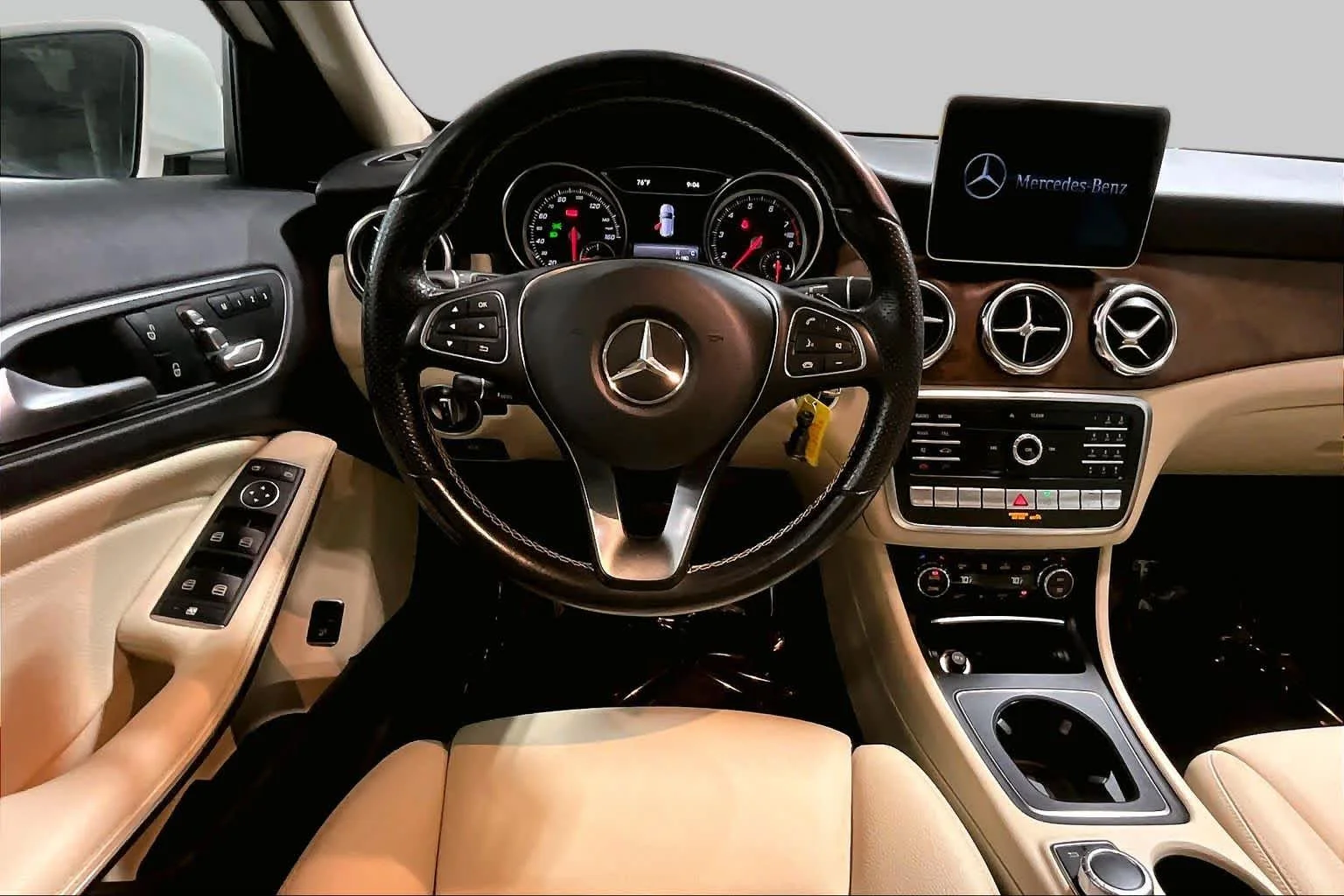 Used 2019 Polar White Mercedes-Benz GLA 250 image 6