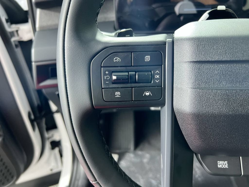 New 2027 Glacial White Pearl Kia X-Line SX image 16