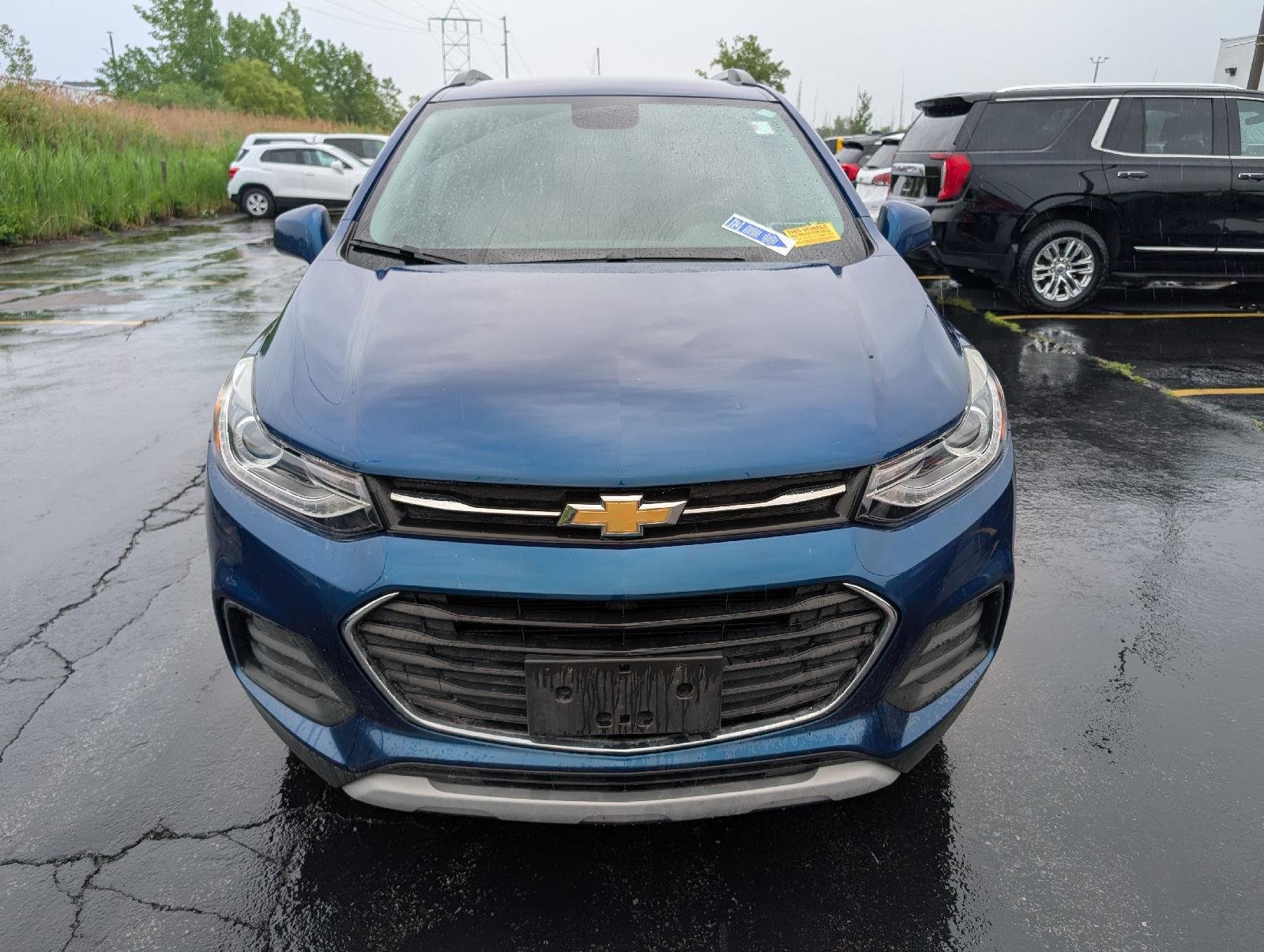 Used 2019 Pacific Blue Metallic Chevrolet LT image 2