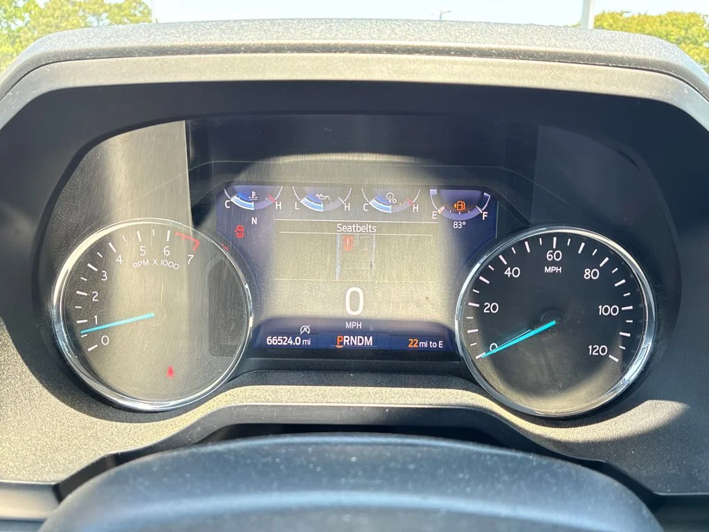 Used 2024 Black Ford XLT image 16