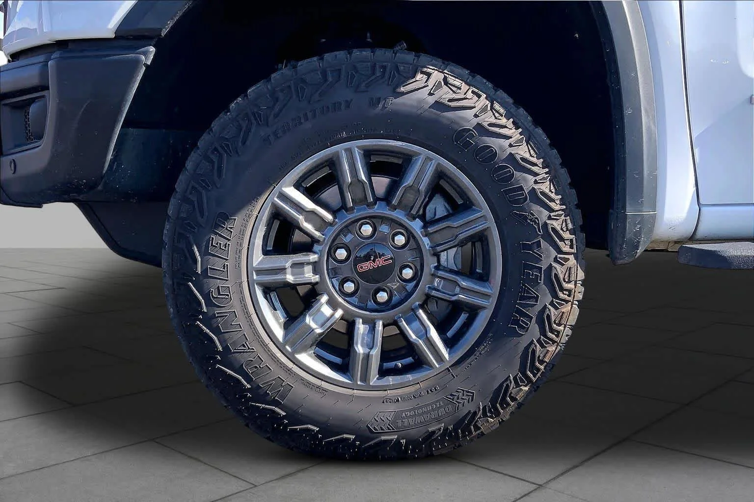 2024 GMC Sierra 1500 AT4X - Photo 11
