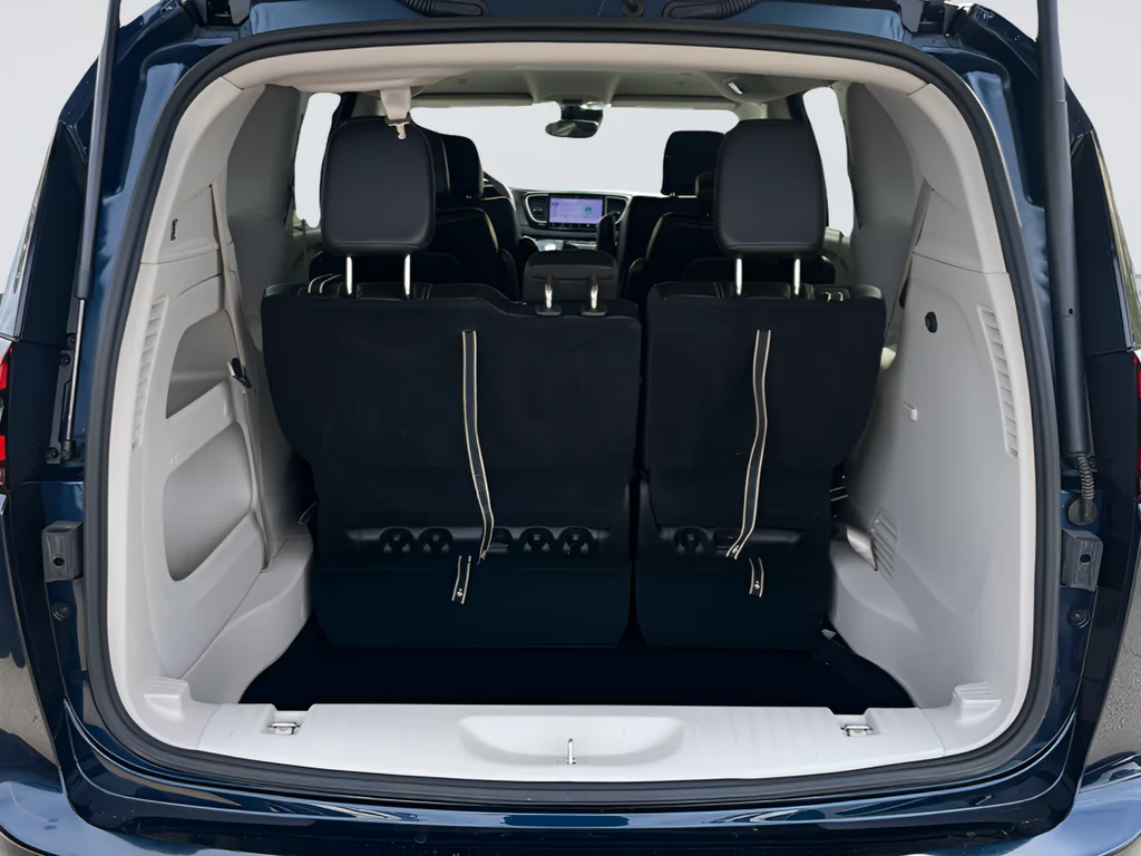 Used 2023 Blue Chrysler Touring L image 35