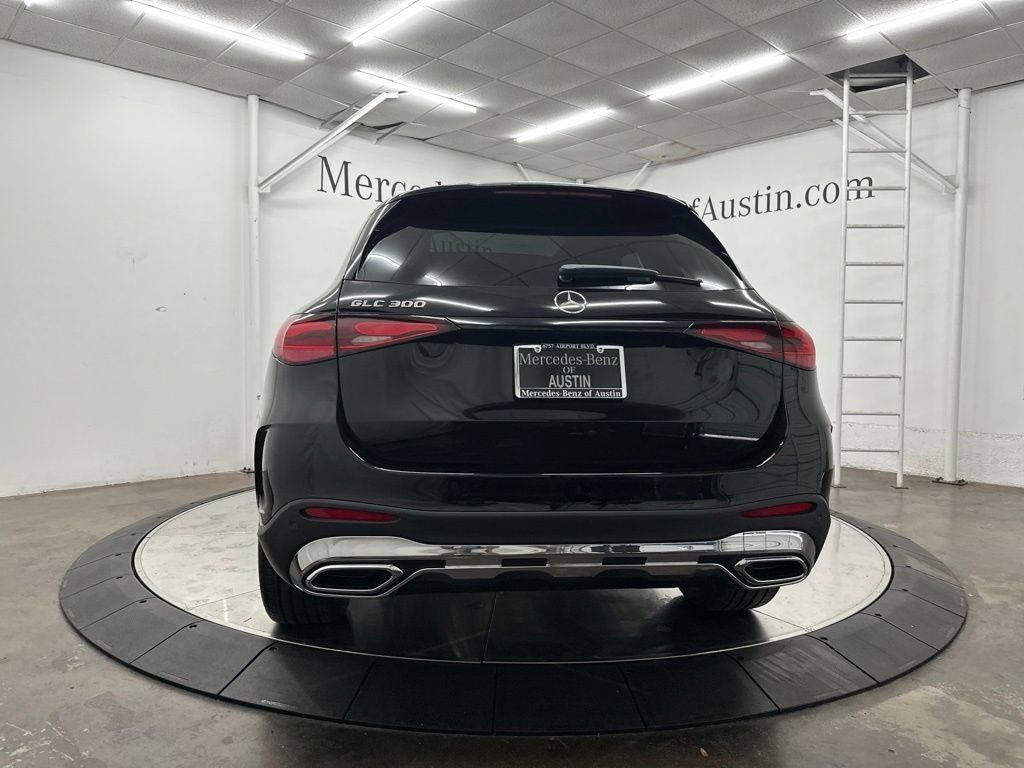 New 2026 Black Mercedes-Benz GLC 300 image 35
