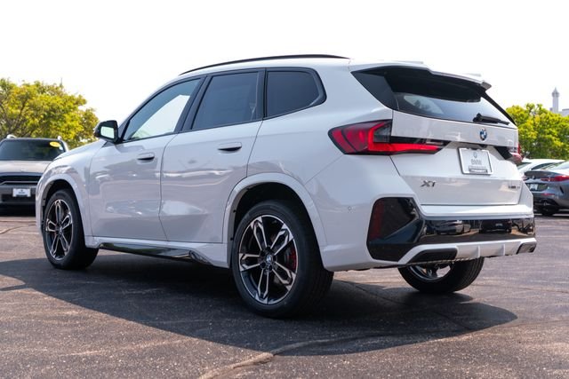 New 2026 Alpine White BMW xDrive28i image 3