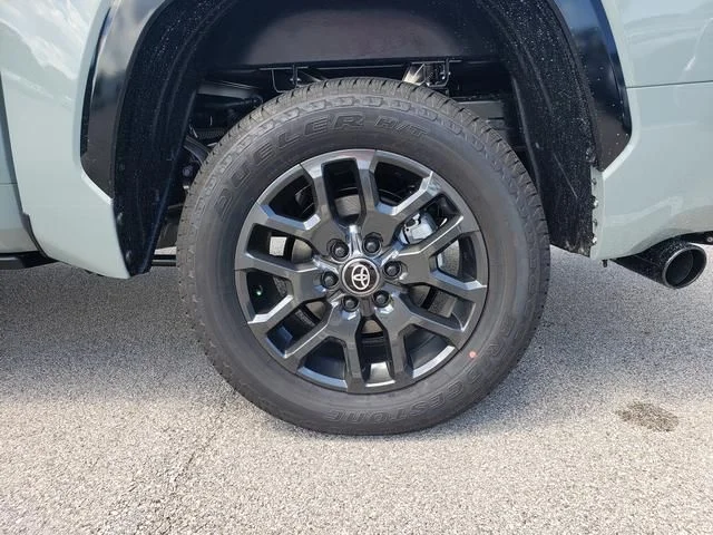 New 2026 Lunar Rock Toyota Platinum image 20