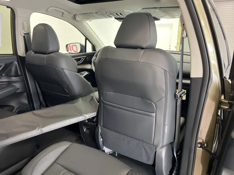 New 2026 AUTUMN GREEN METALLIC Subaru Onyx Edition Touring 7-Passenger image 13