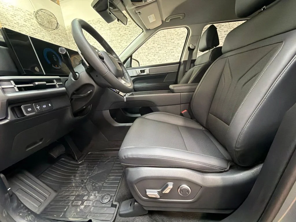 New 2027 Hampton Gray Hyundai SEL image 24