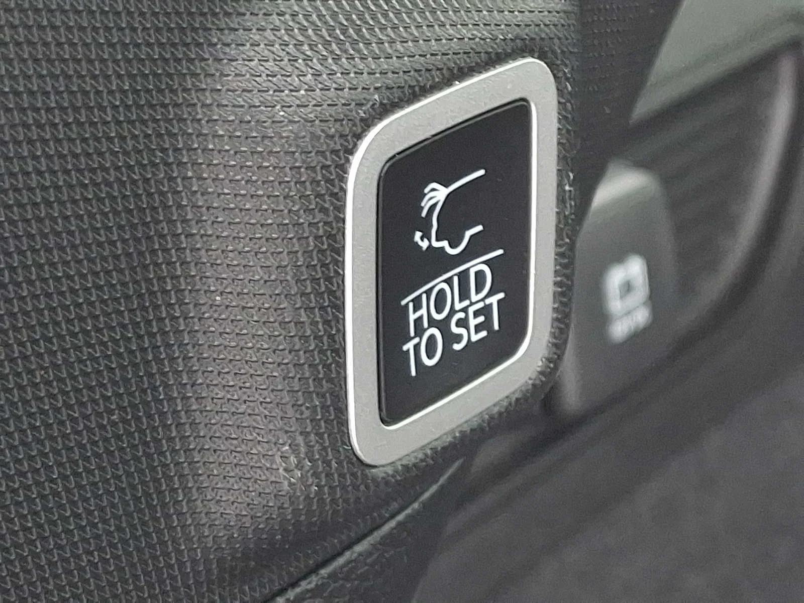 Used 2023 Hydro Blue Pearlcoat Jeep Summit Reserve image 30