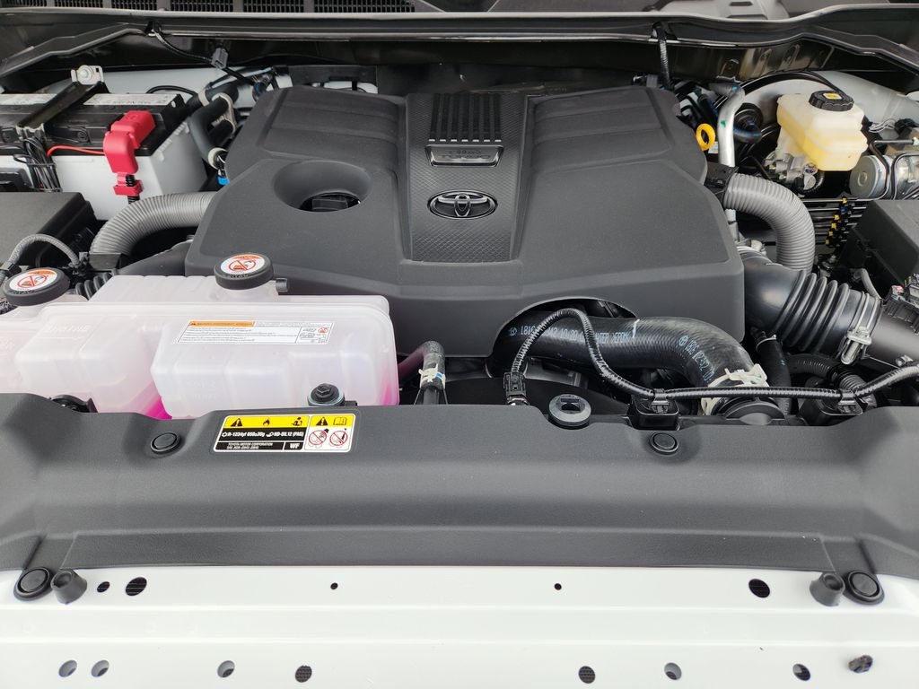 New 2026 Ice Cap Toyota  SR5 image 22