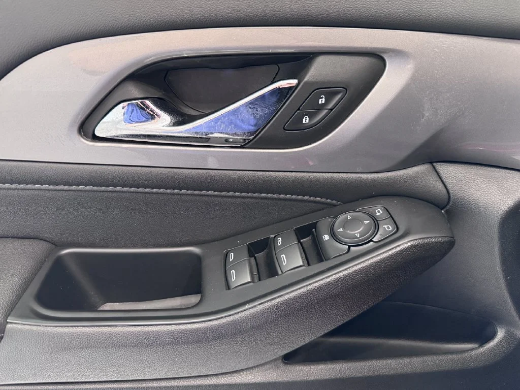 2023 Chevrolet Traverse 1LT - Photo 26
